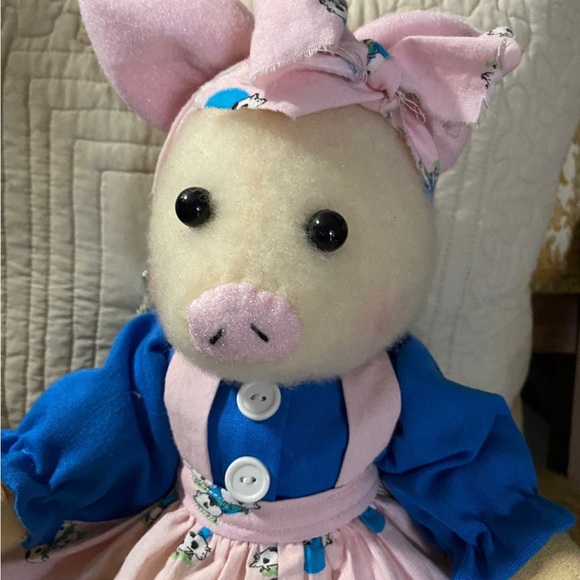 Adorable Handmade Stuffed Pig & Baby - Picture 4 of 8